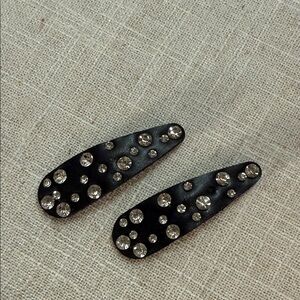 Kitsch Black Crystal Hair Clips